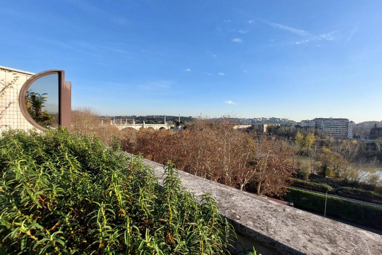 Beautiful Loft In Ponte Milvio With Terrace Appartement Rome Buitenkant foto