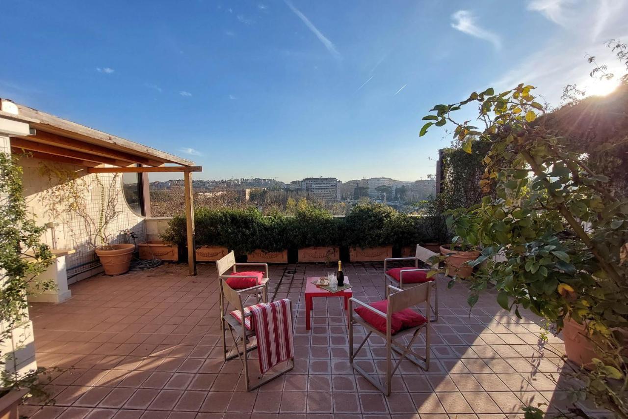 Beautiful Loft In Ponte Milvio With Terrace Appartement Rome Buitenkant foto