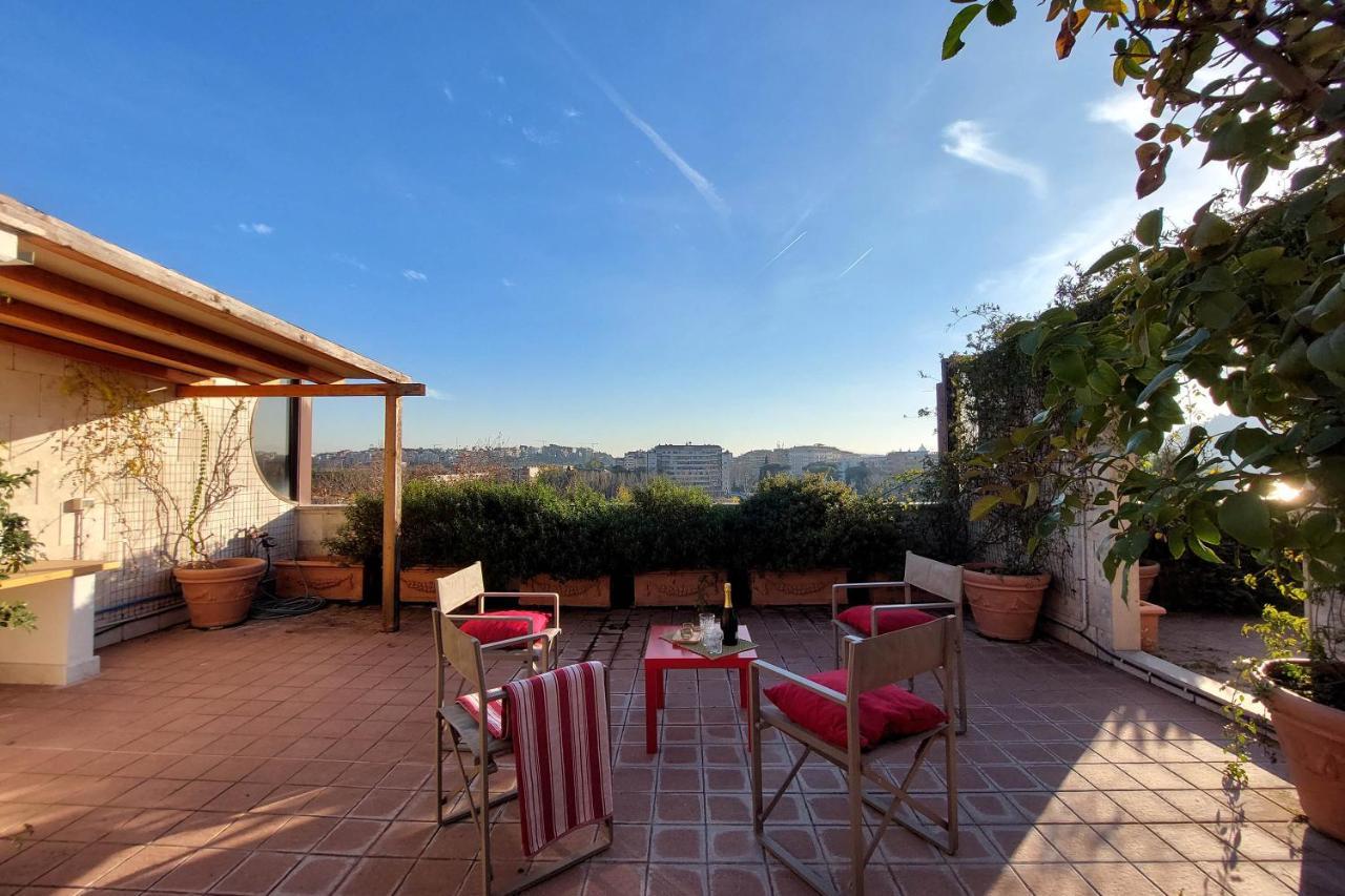 Beautiful Loft In Ponte Milvio With Terrace Appartement Rome Buitenkant foto